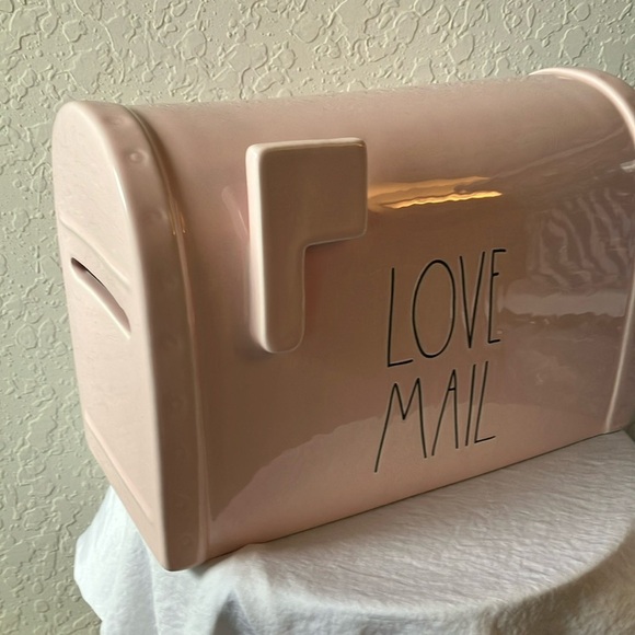 Rae Dunn: Pink Ceramic Mailbox Decor - Picture 1 of 13
